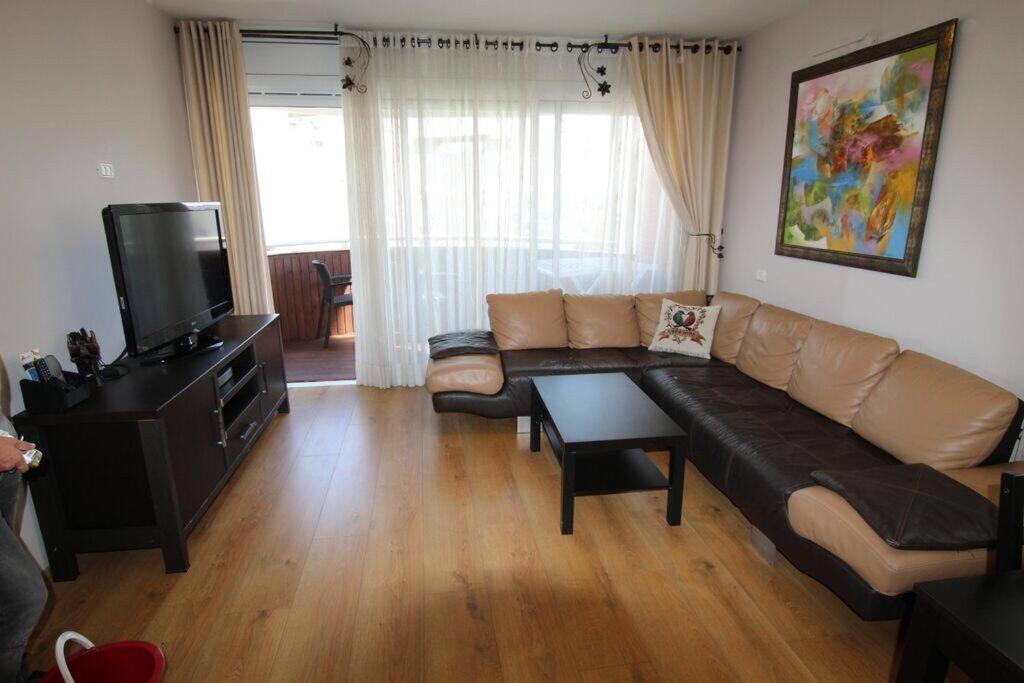 Royal Apartments , Blvd Nitza 8 Netanja Exteriér fotografie