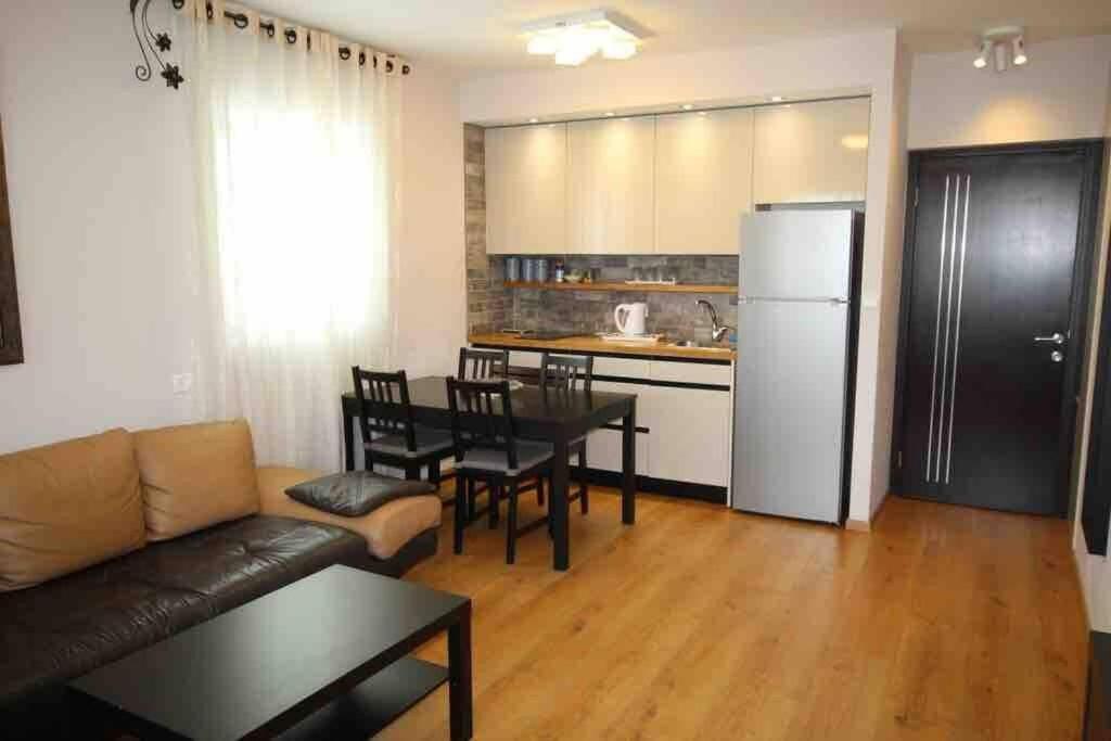 Royal Apartments , Blvd Nitza 8 Netanja Exteriér fotografie